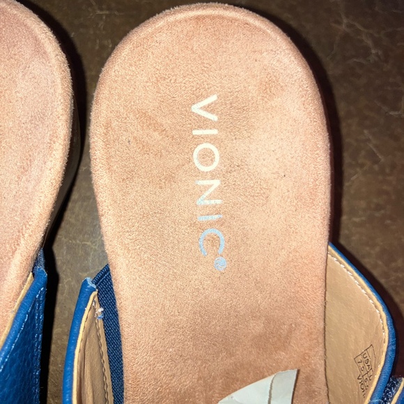 Vionic Leather Wedge Sandals - Leticia - Picture 2 of 9